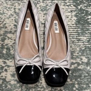 Two-Tone Quilted Ballet Flats - White & Black